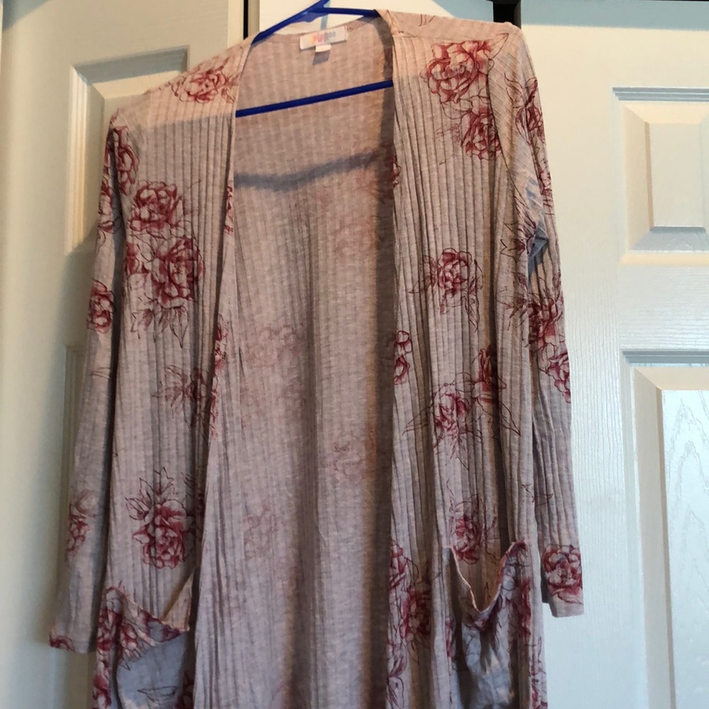 LulaRoe Sarah size small